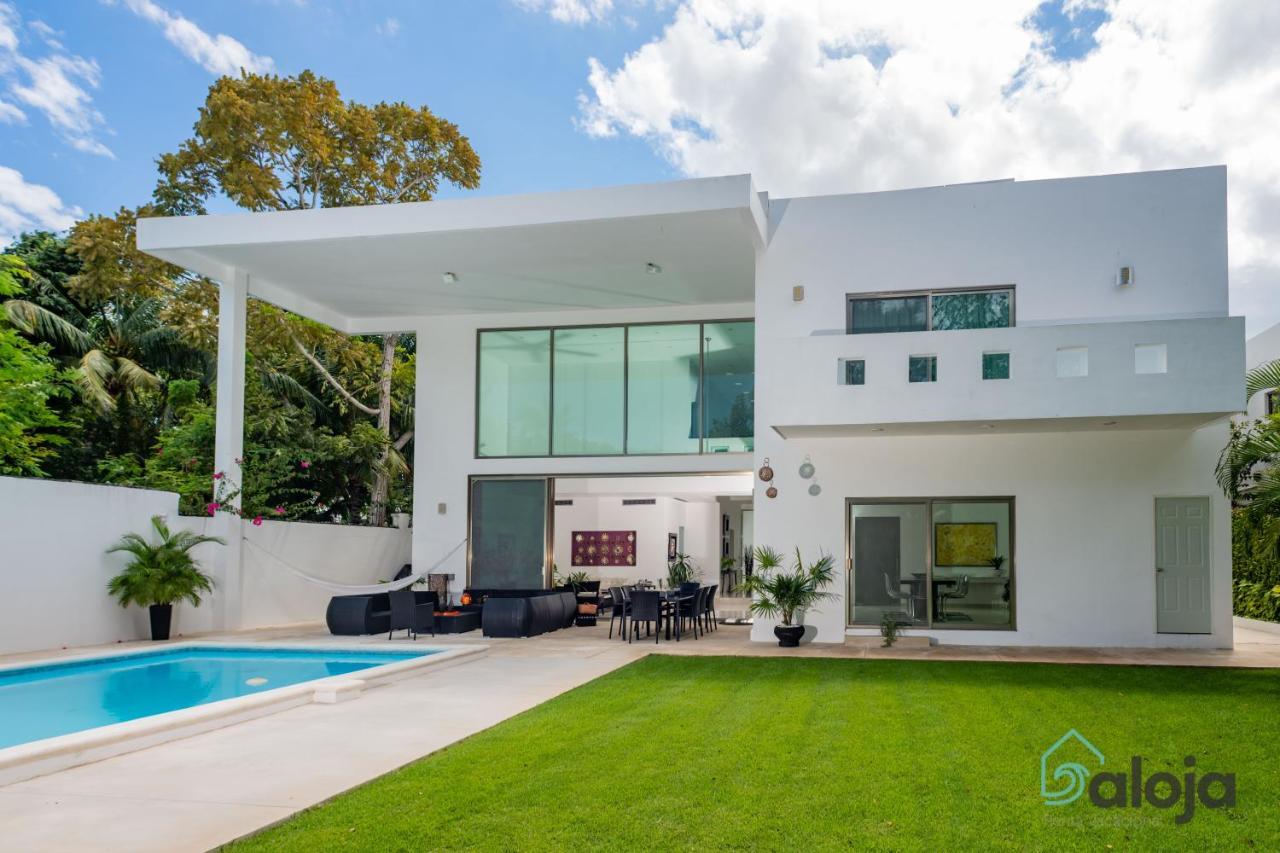 Villa Modern With Private Pool In Cancun
